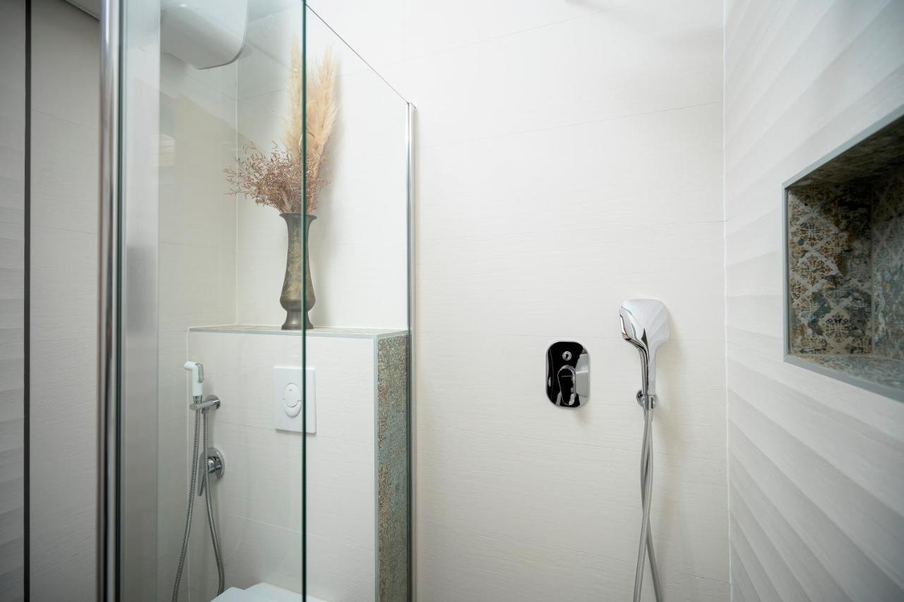 Kalina Deluxe Apartments Jelsa  Bagian luar foto