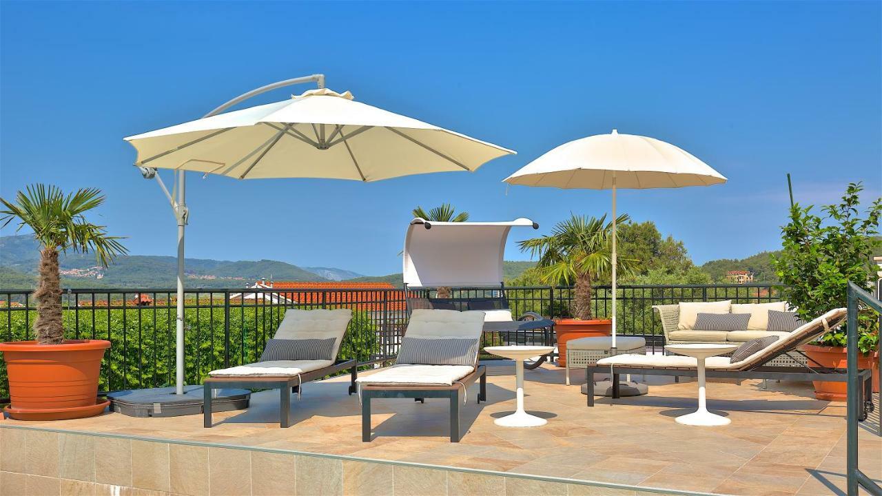 Kalina Deluxe Apartments Jelsa  Bagian luar foto